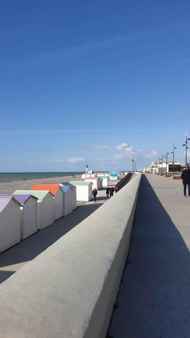 Notre Nid - Grande Terrasse Privee En Bord De Mer, Au Coeur Du Quartier Historique Du Treport ! Wifi Le Treport Bagian luar foto